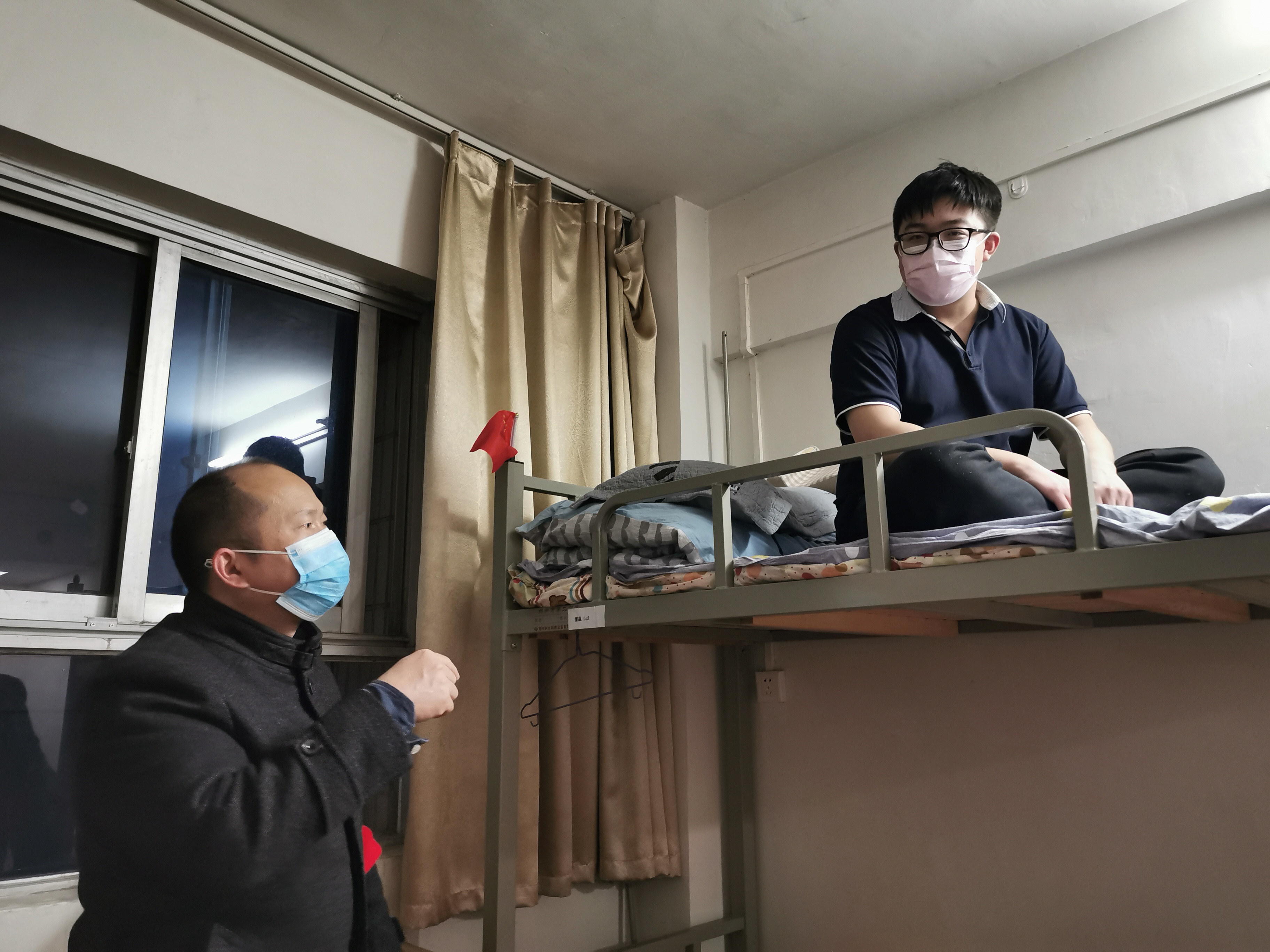 高三复学后的24小时校园生活 郑州二中开启"有序"复学