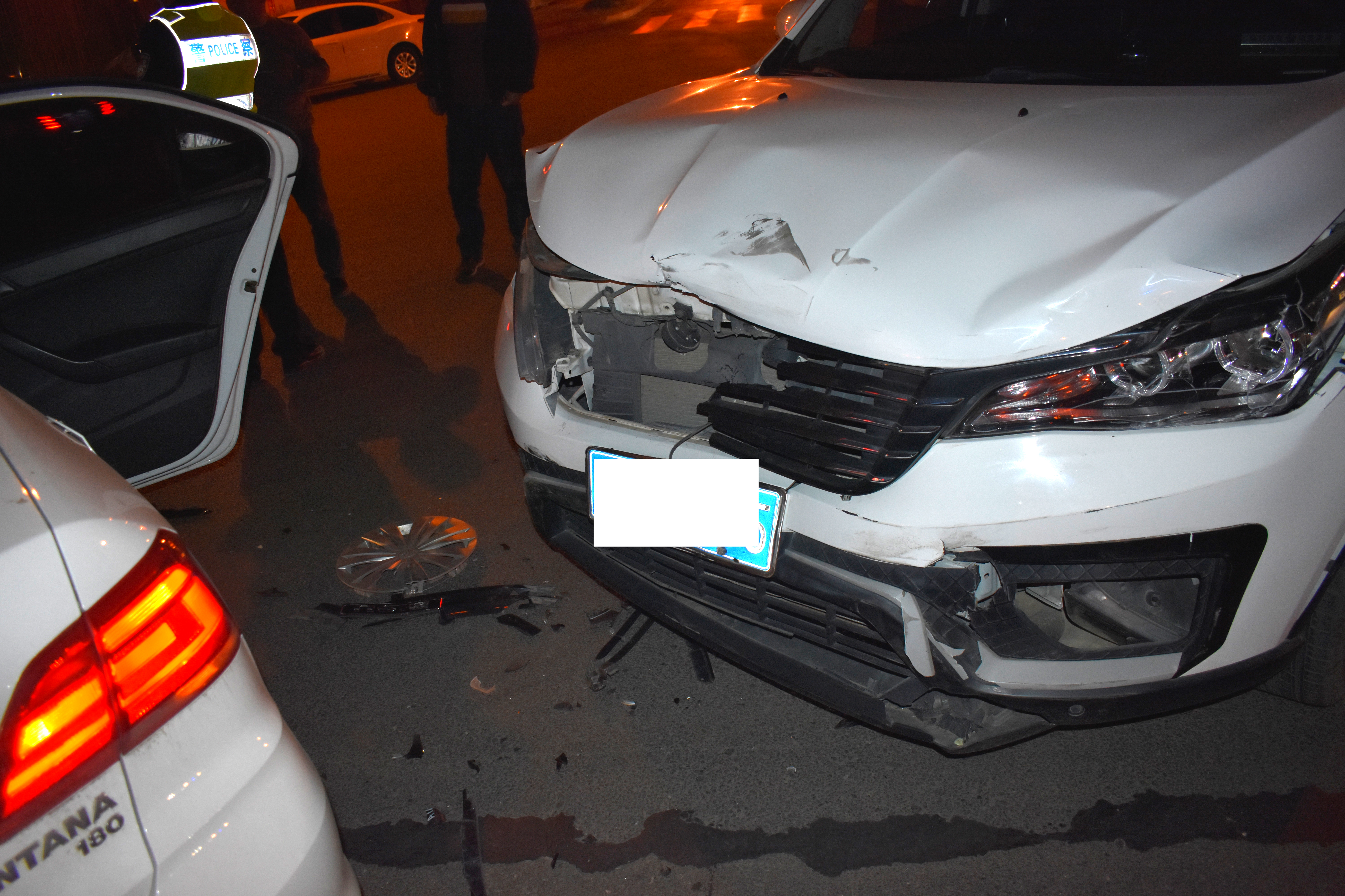 漯河：漯河这俩无信号灯路口，2小时发生2起事故