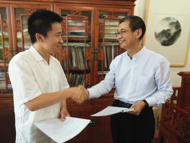 6月13日,九三学社河南省交通厅委员会副主委,一支社主委陈九安,九三学