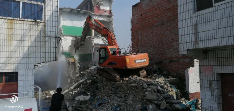 房屋征收|仲景街道顺利拆除广场北项目2户已征收房屋