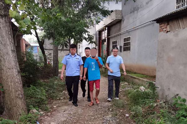 法制|躲避执行“玩失踪” 凌晨被逮忙还款