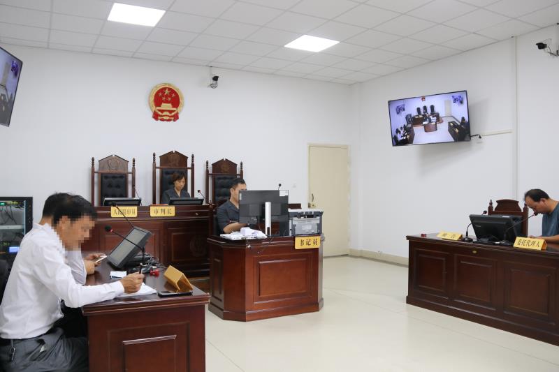 法官|赚网友几分利成被告 法官调解化干戈为玉帛