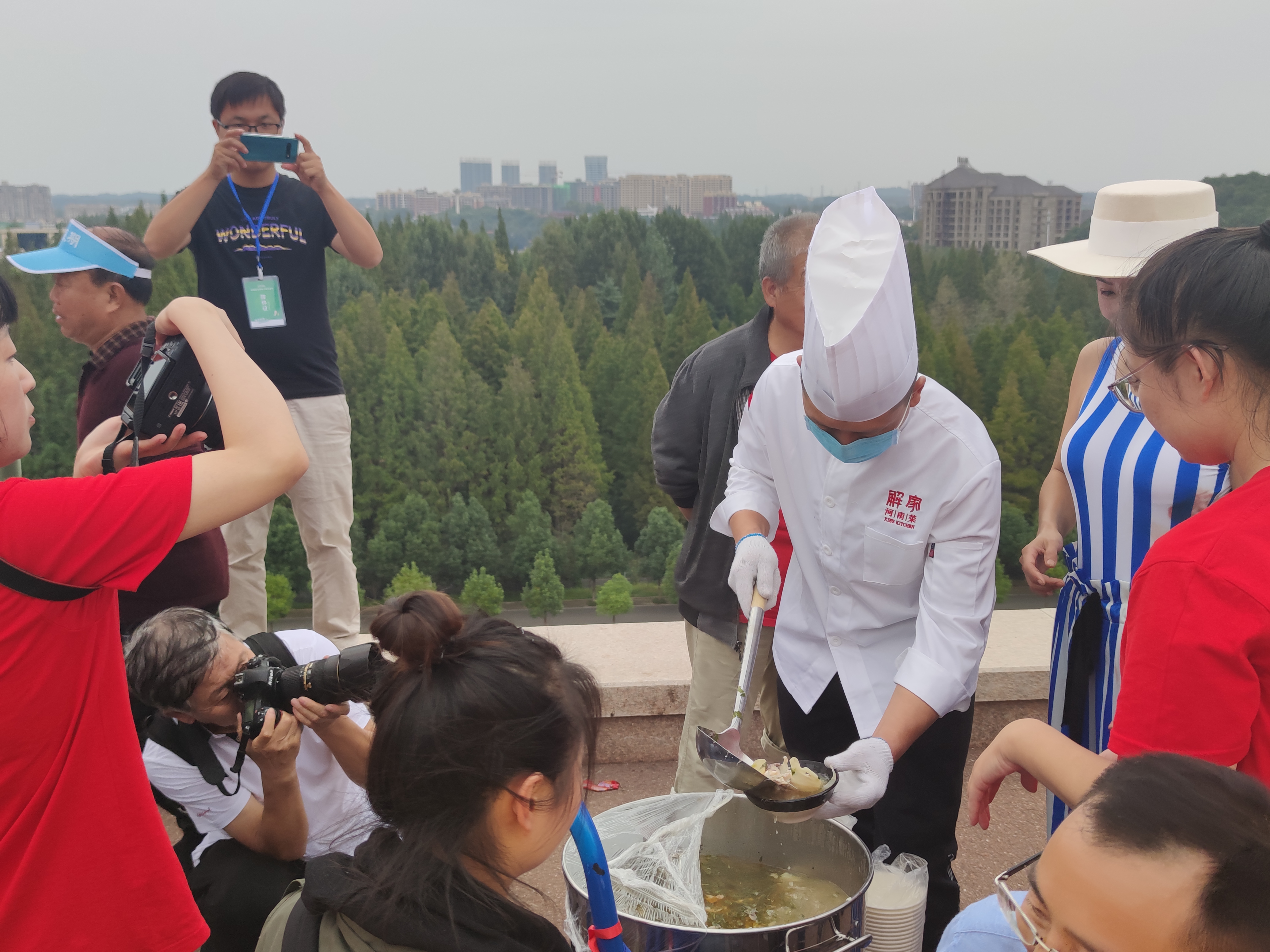 鲜鱼汤|一条头鱼拍了106万元！中国南湾湖第八届开渔节震撼启幕