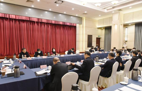 河南代表团审议全国人大常委会工作报告“两高”报告等