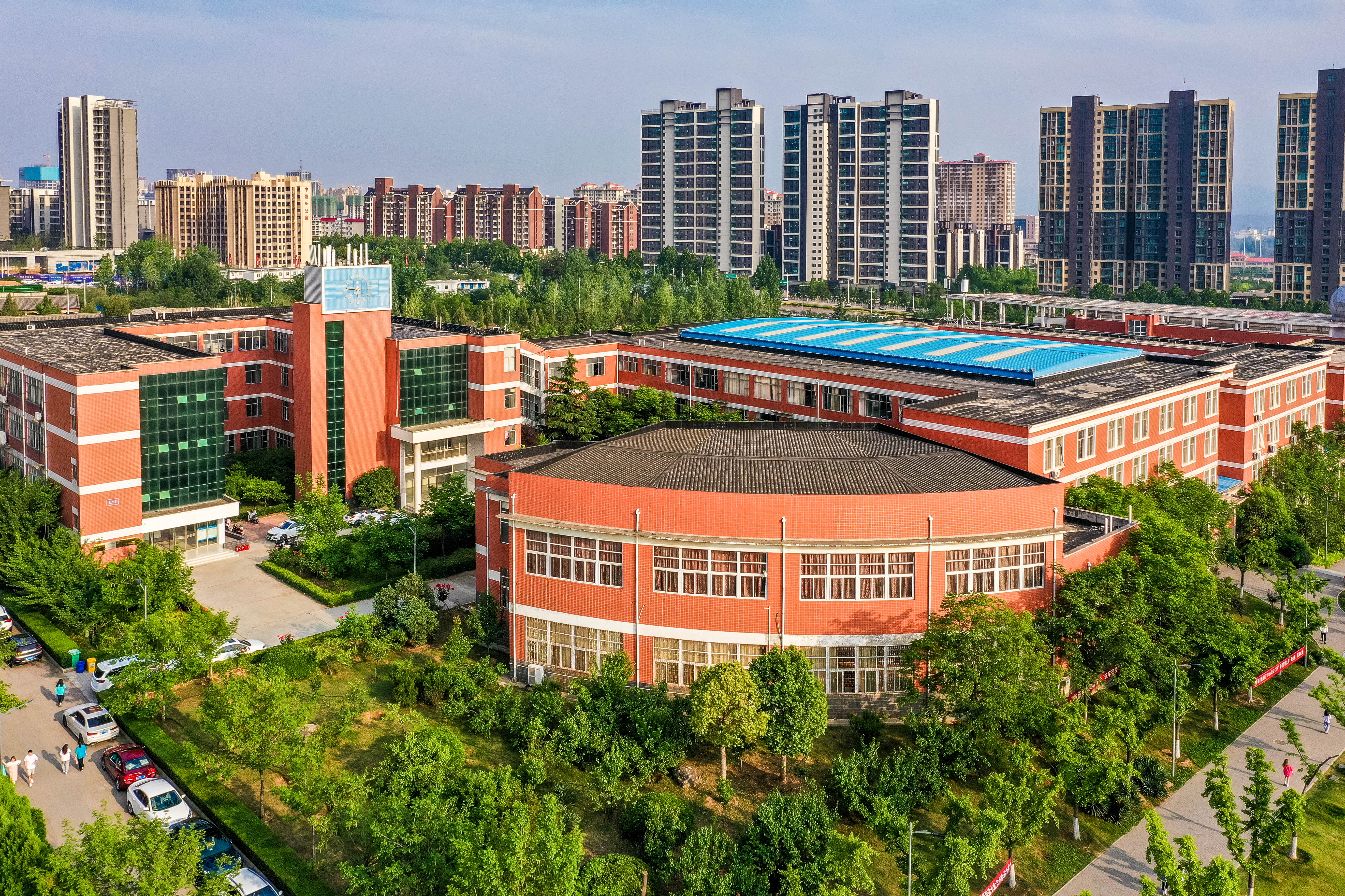 郑州城市职业学院地址图片