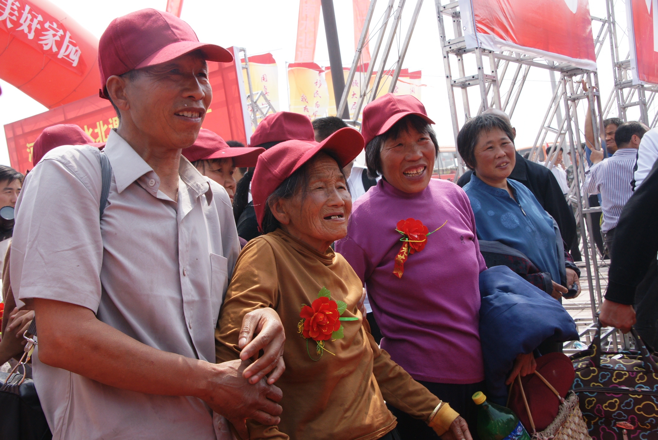 淅川移民群体最可爱淅川移民精神最可贵