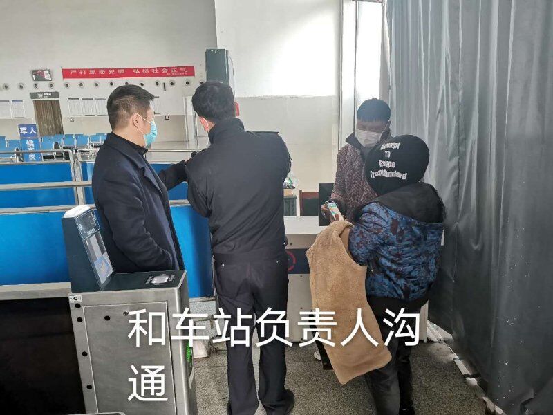 『』“无声”的求助！聋哑人想去广州务工，民警纸笔交流排忧解难
