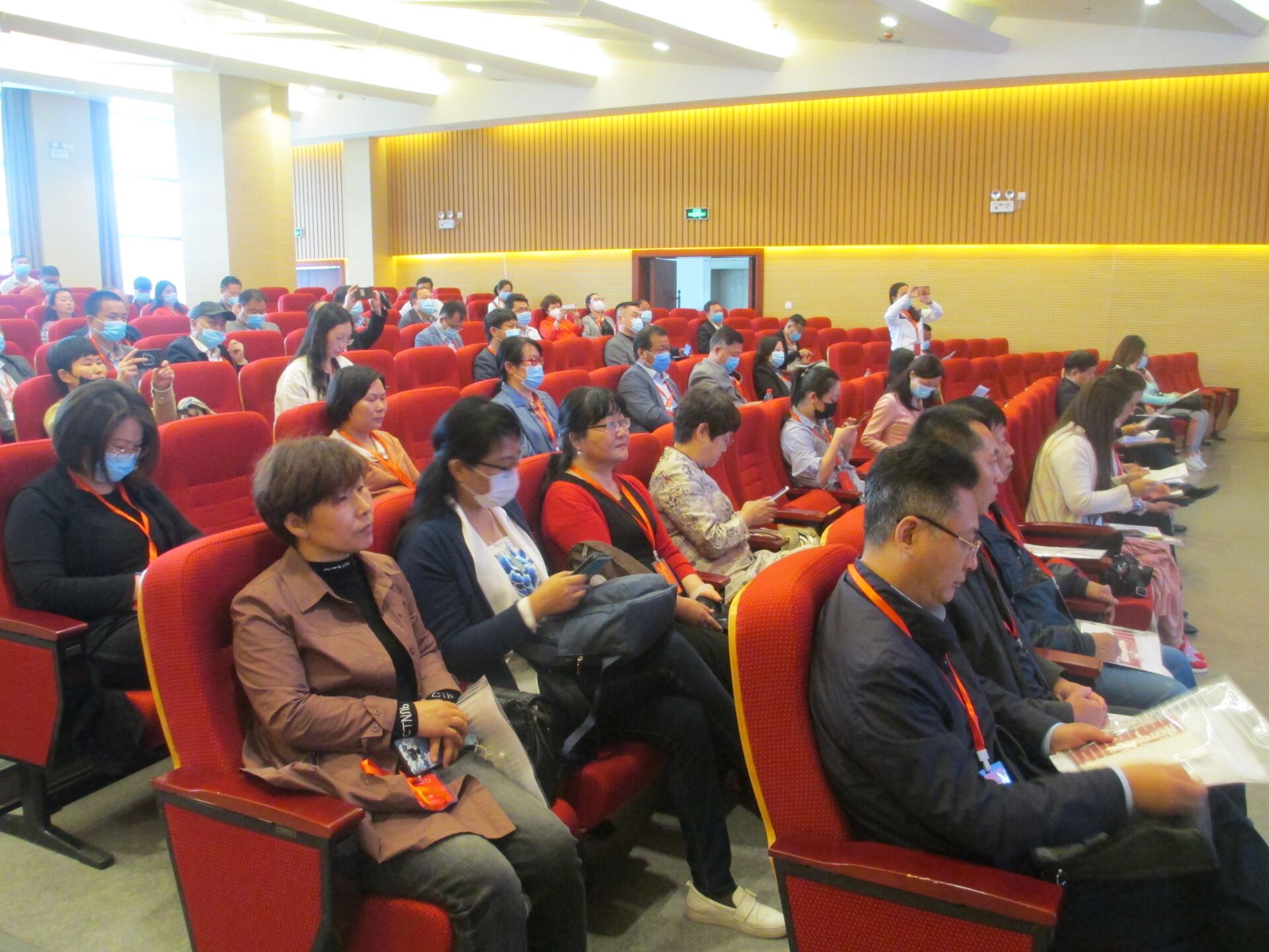 周口市作协完成换届选举 著名作家刘庆邦受聘为名誉主席