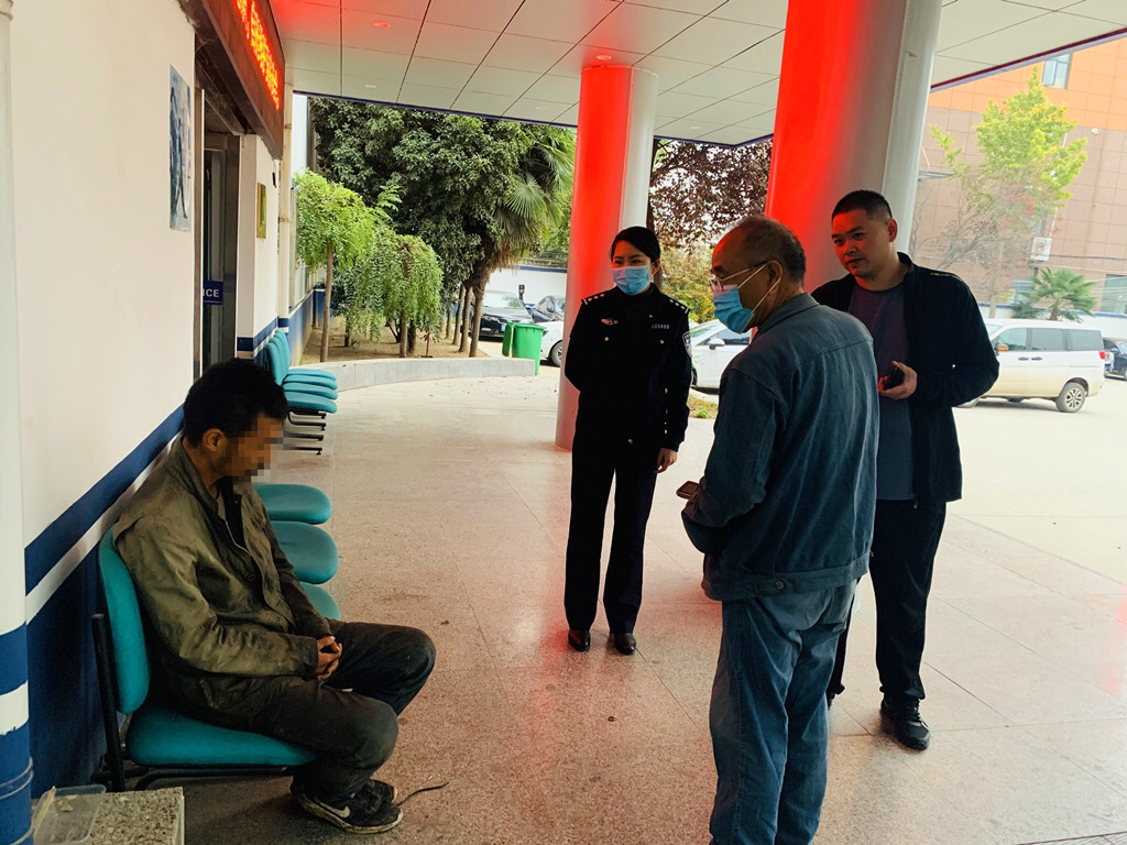 |男子赌气离家，中牟警方助其回家