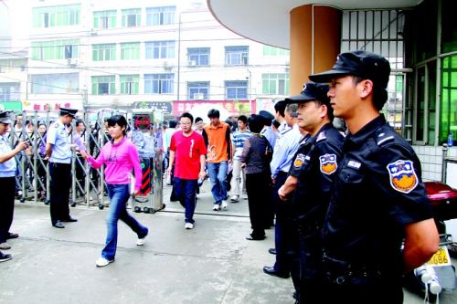 2018高考倒计时 河南警方部署打击涉考犯罪专