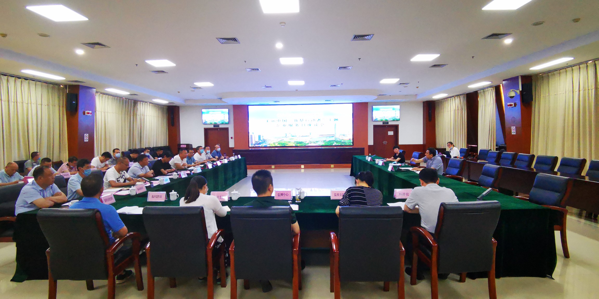 生态环境郑州生态环境局正式承诺 发扬“店小二”精神 推进“企业服务官”制度