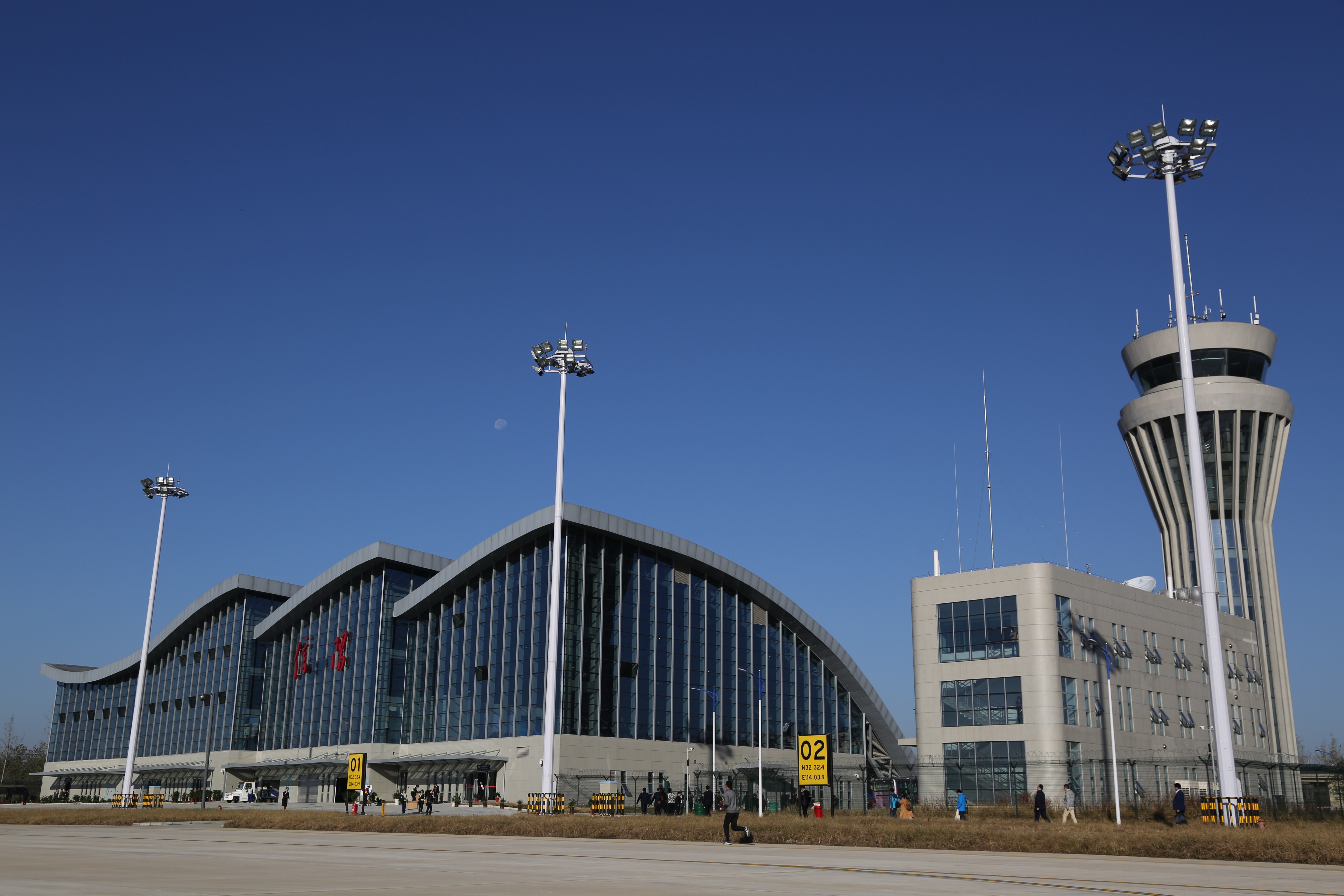 信阳明港机场今日正式通航初期开通5条航线