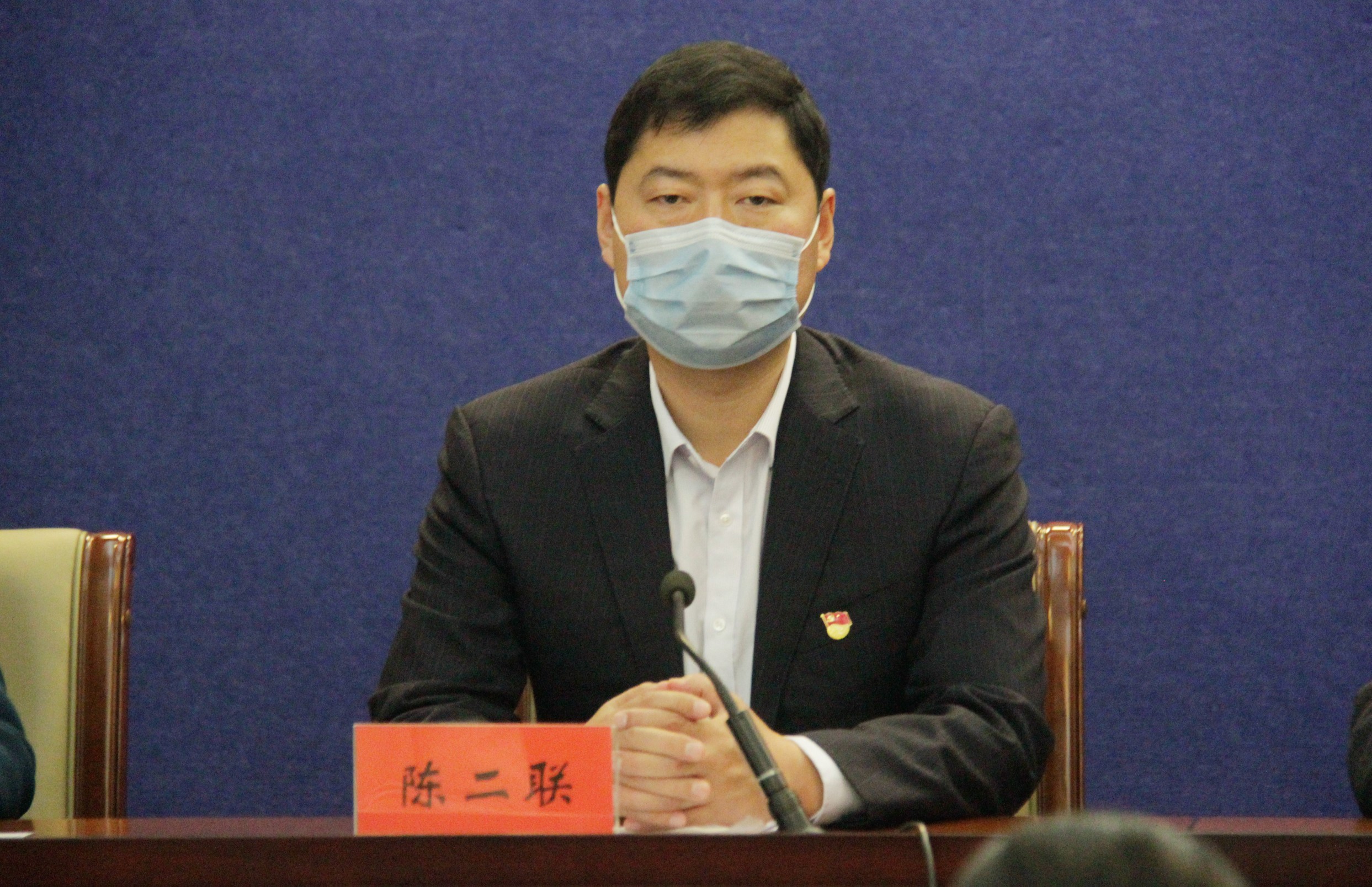 沁阳市产业集聚区管委会副主任,发改委党组书记,主任陈二联进行了通报