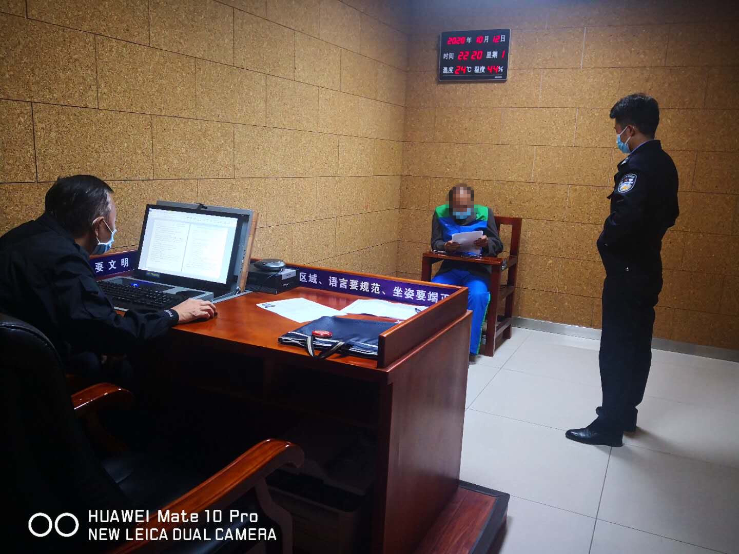 |每月有3000元的退休金还多次盗窃，安阳这为老人为啥？