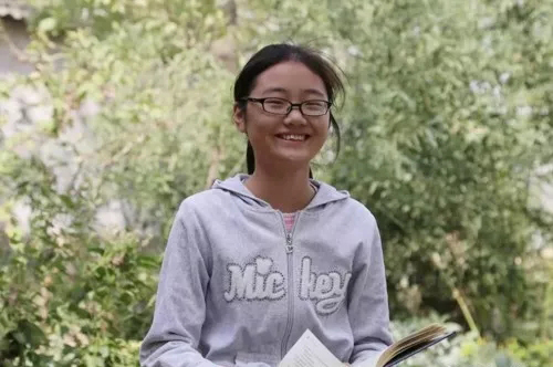 李婧源据悉,2018"感动中原"十大年度人物宣传推介活动由中共河南省委