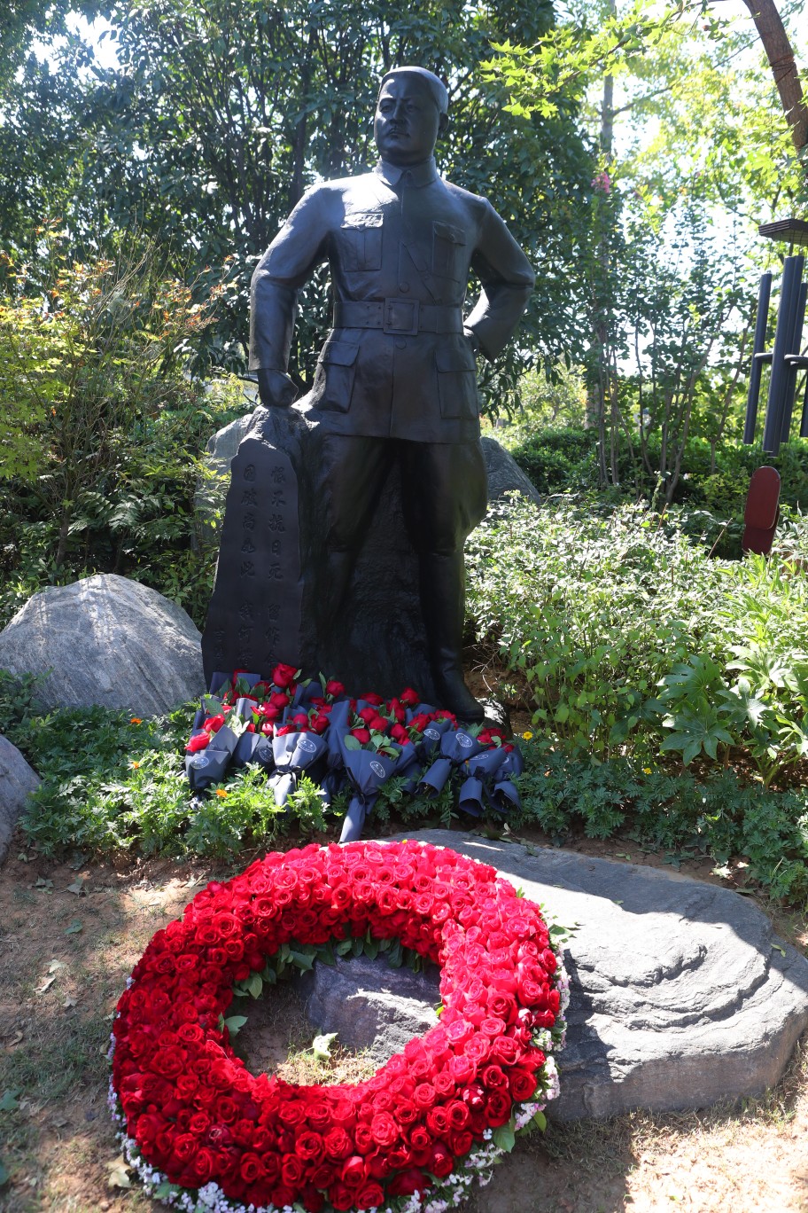 吉鸿昌|抗日民族英雄吉鸿昌将军纪念像落成揭幕