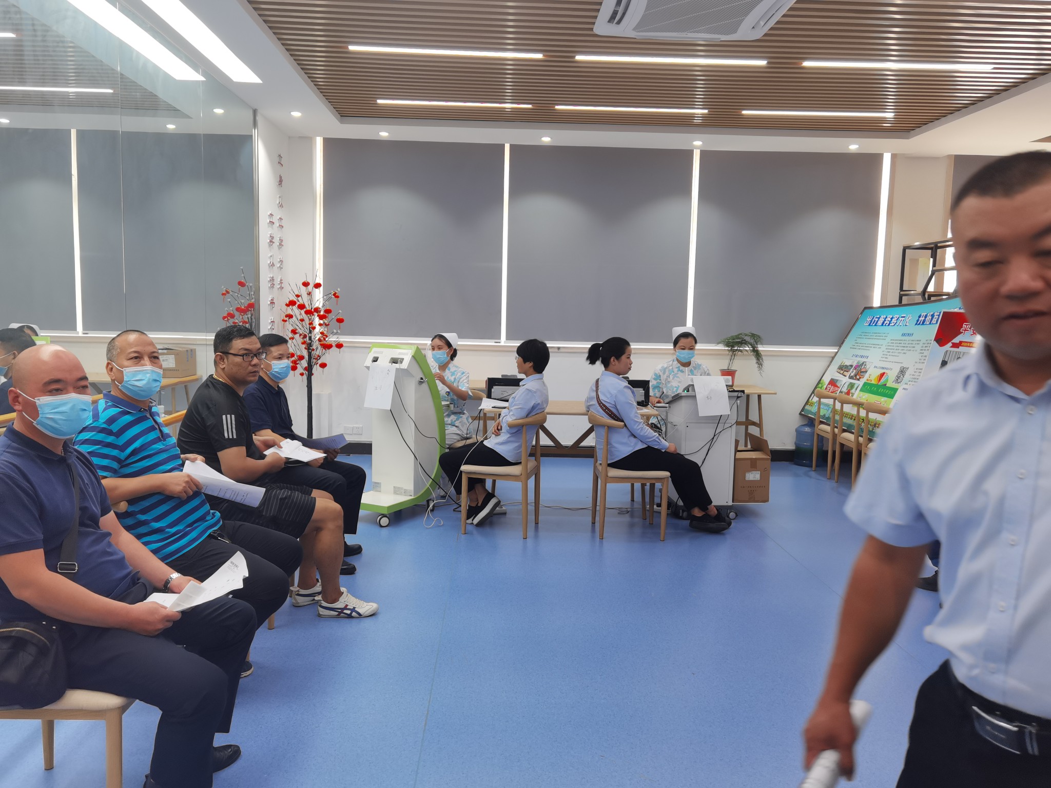 心理健康|郑州公交引进“精神压力分析仪”？加入车长体检项目