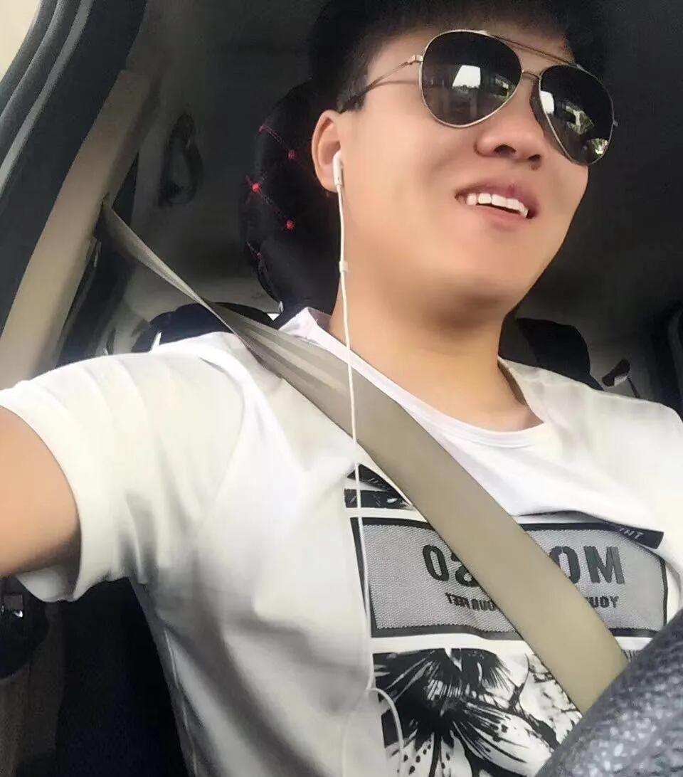 奇闻轶事河南的哥“爱管闲事”救人一命 网友盛赞：有情有义河南人!