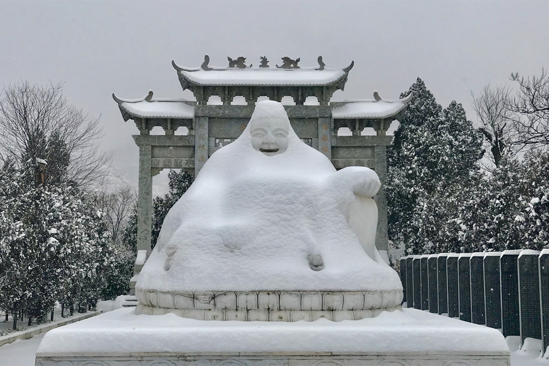 鲁山阿婆寨景区1
