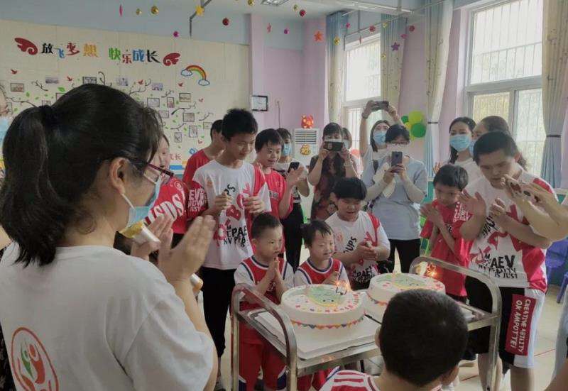 别样六一一样精彩濮阳市社会福利院举办集体生日会