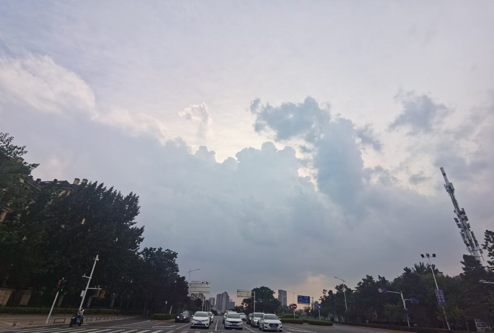 雷暴大风＋短时强降雨 河南未来三天多阵雨、雷阵雨