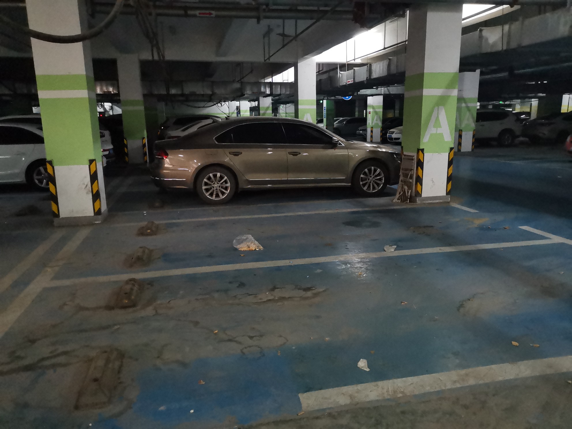 郑州市祈福尚都小区：花11万买的车位不能用，这是咋回事?