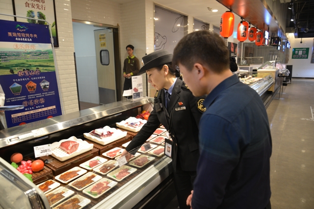 郑东新区开展春节期间食品安全专项检查 (2)