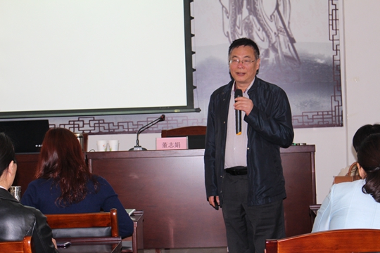 教研专家为中牟县英语教师举行思维品质主题