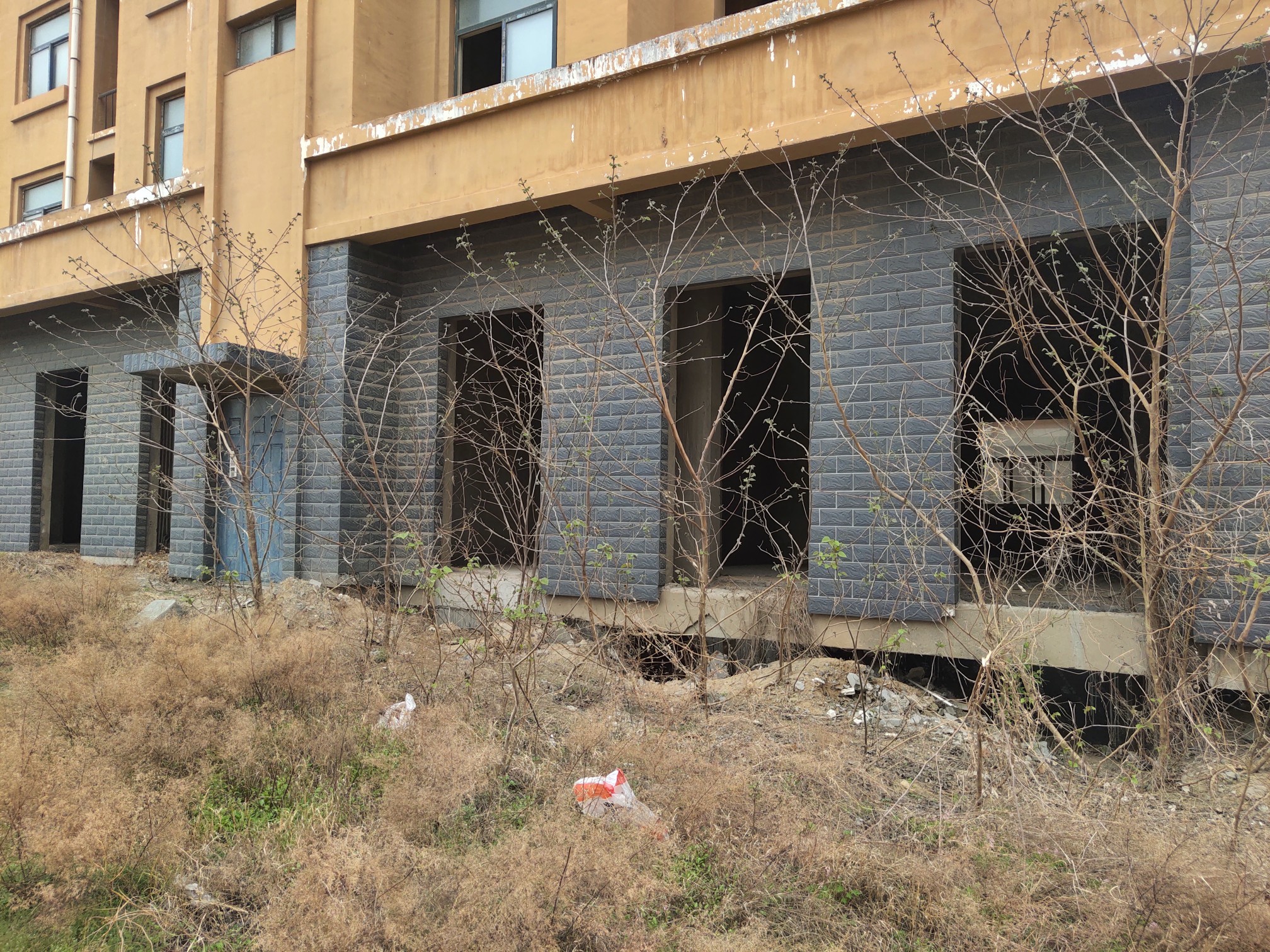 『购房』开封金御华庭烂尾12年，业主“婚房没住上，孩子已10岁”