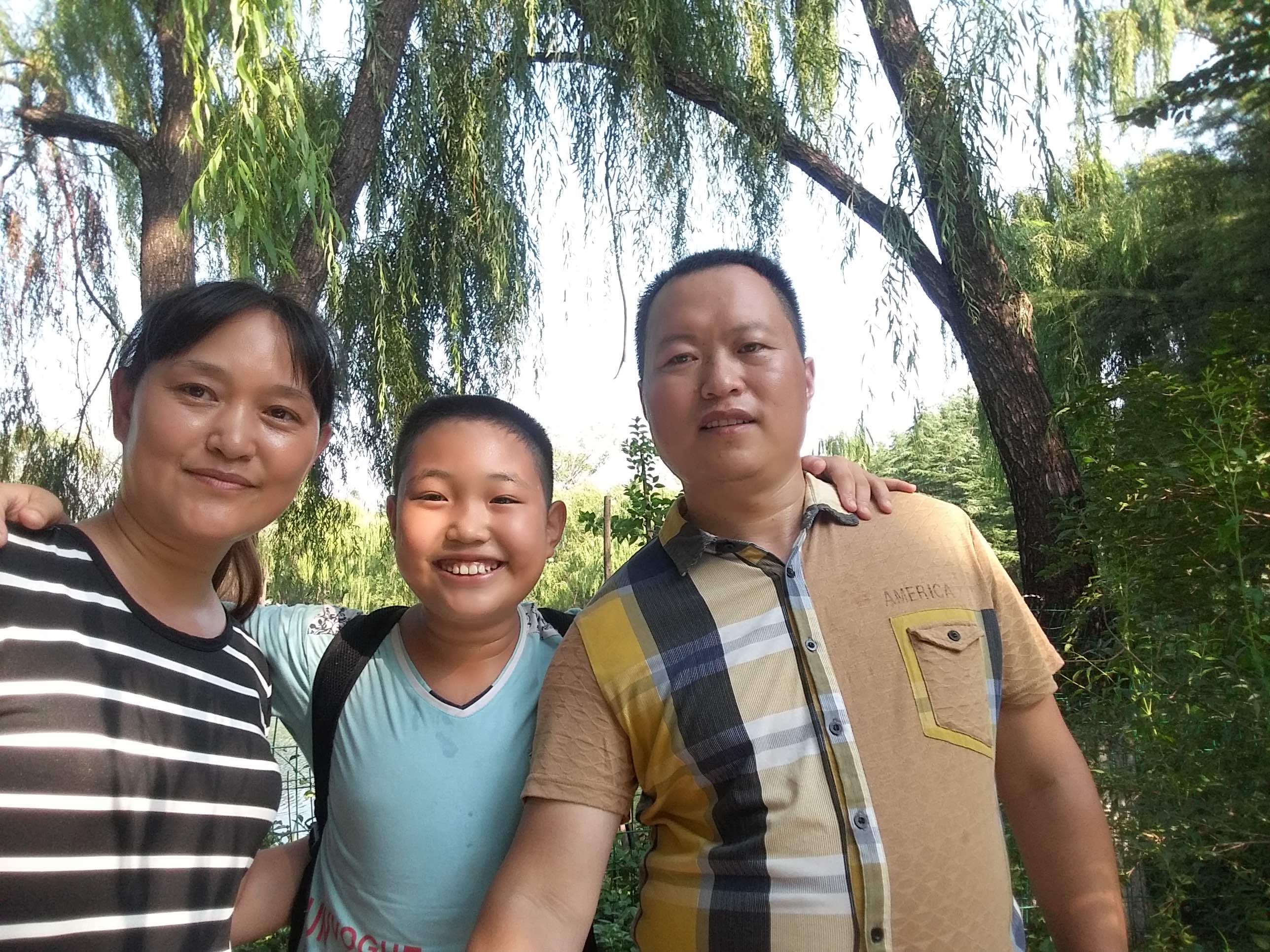 13、王青宇曾经幸福的一家人 - 复件(3)