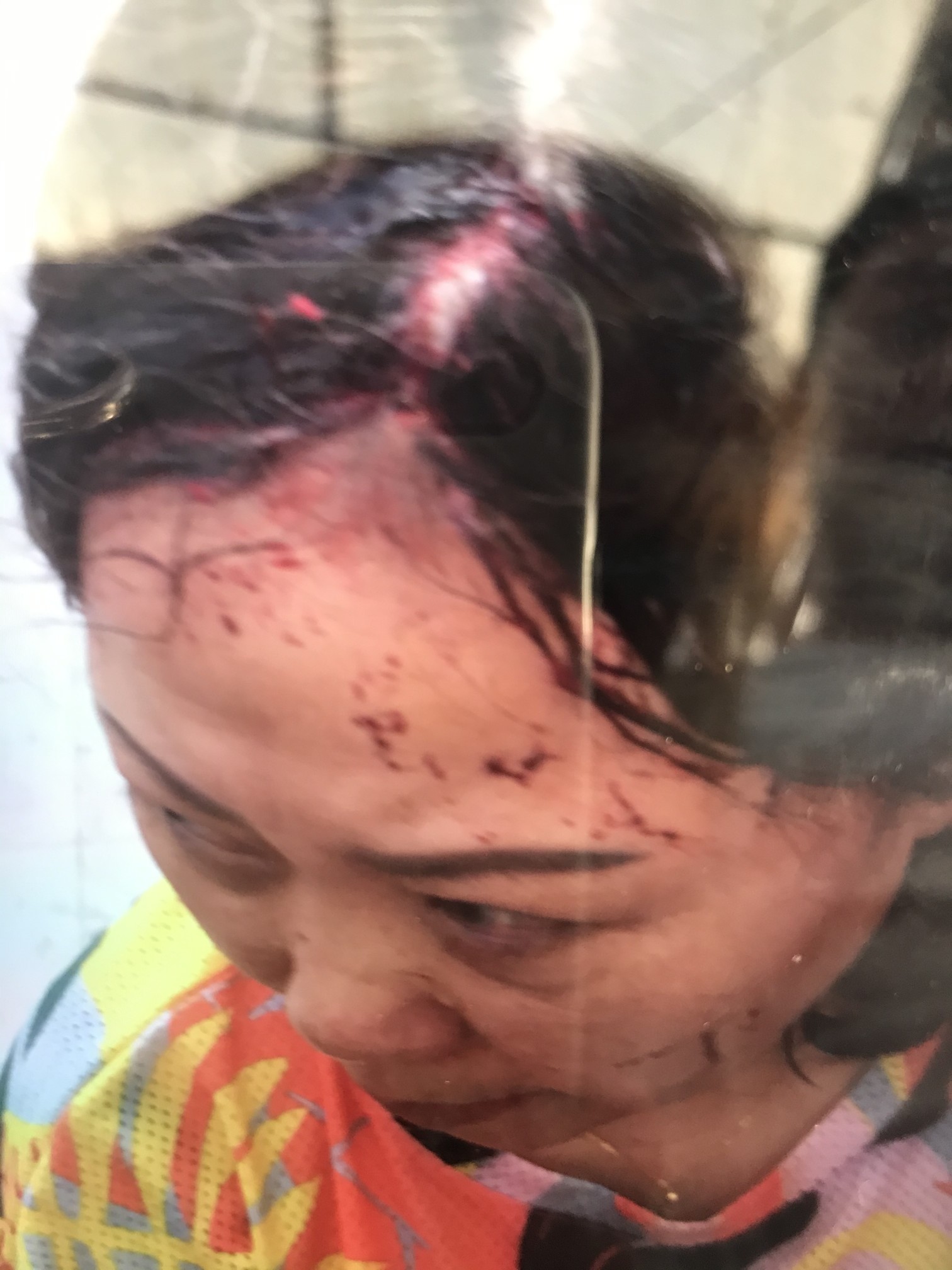 众多游客王屋山漂流受伤长时间无人管 景区称游客不配合额外要求赔偿