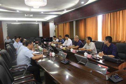 河南省高院第三方评估预评组到新郑法院对执行工作进行预评估