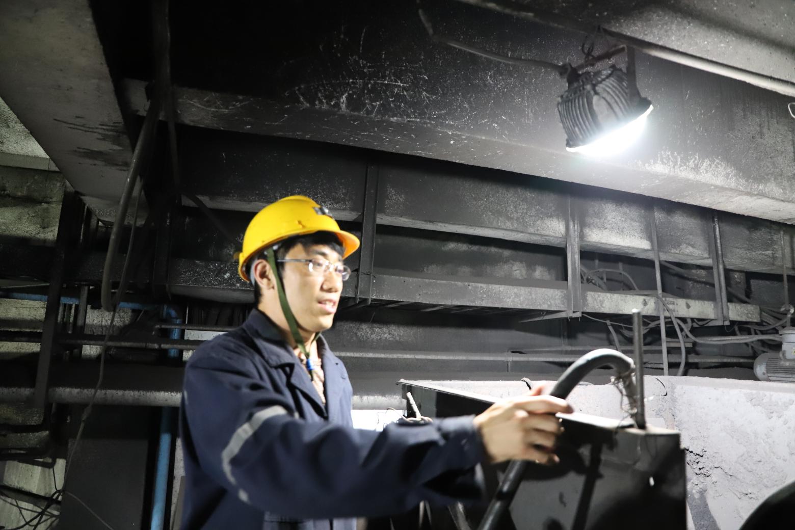 高考|高考生摔伤，义马这位矿工带他就医吃饭，还垫了医药费