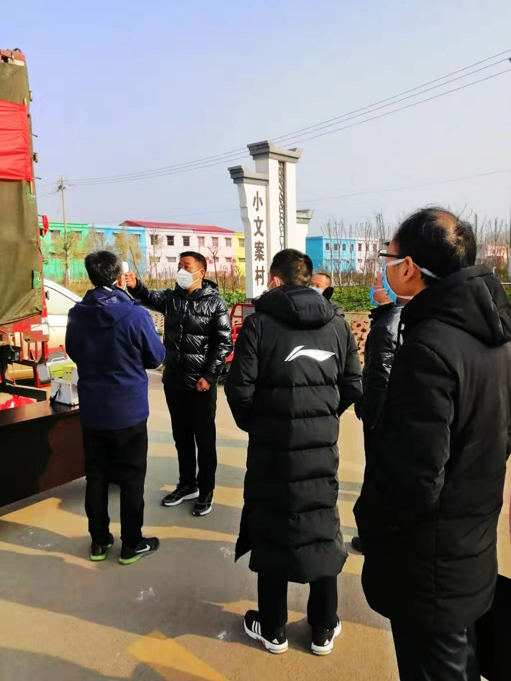 我是党员让我上修武县郇封镇众志成城战疫魔