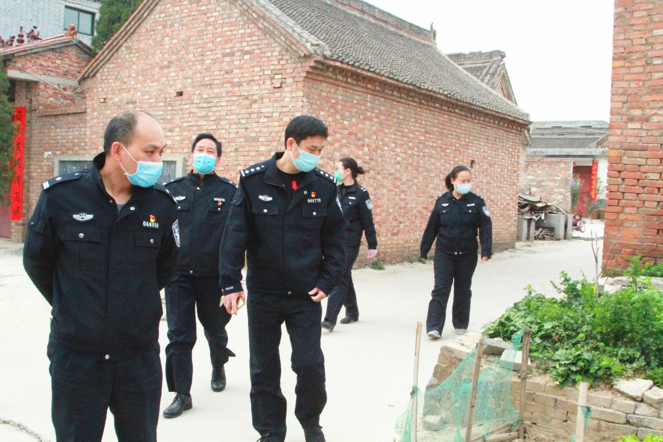 毒品：罂粟别碰，种一株也违法！附辨别罂粟指南