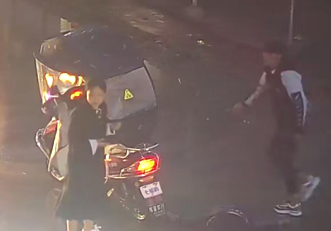 |一男一女肇事后逃逸，漯河警方悬赏征集线索！