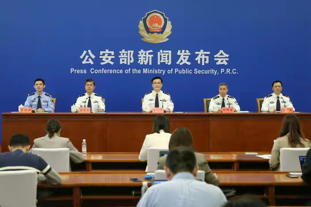 6月1日起，取消“坡道定点停车和起步” C2驾考科目二减为四项