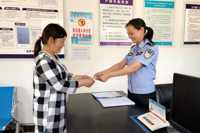 护航高考,开封给每个考点配一名是黑豹突击队