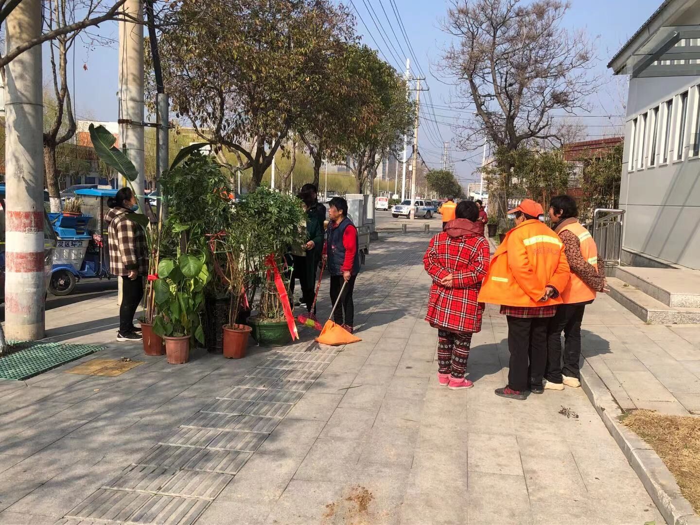 昙花一现为哪般？周口网红公厕已拆除所有装饰