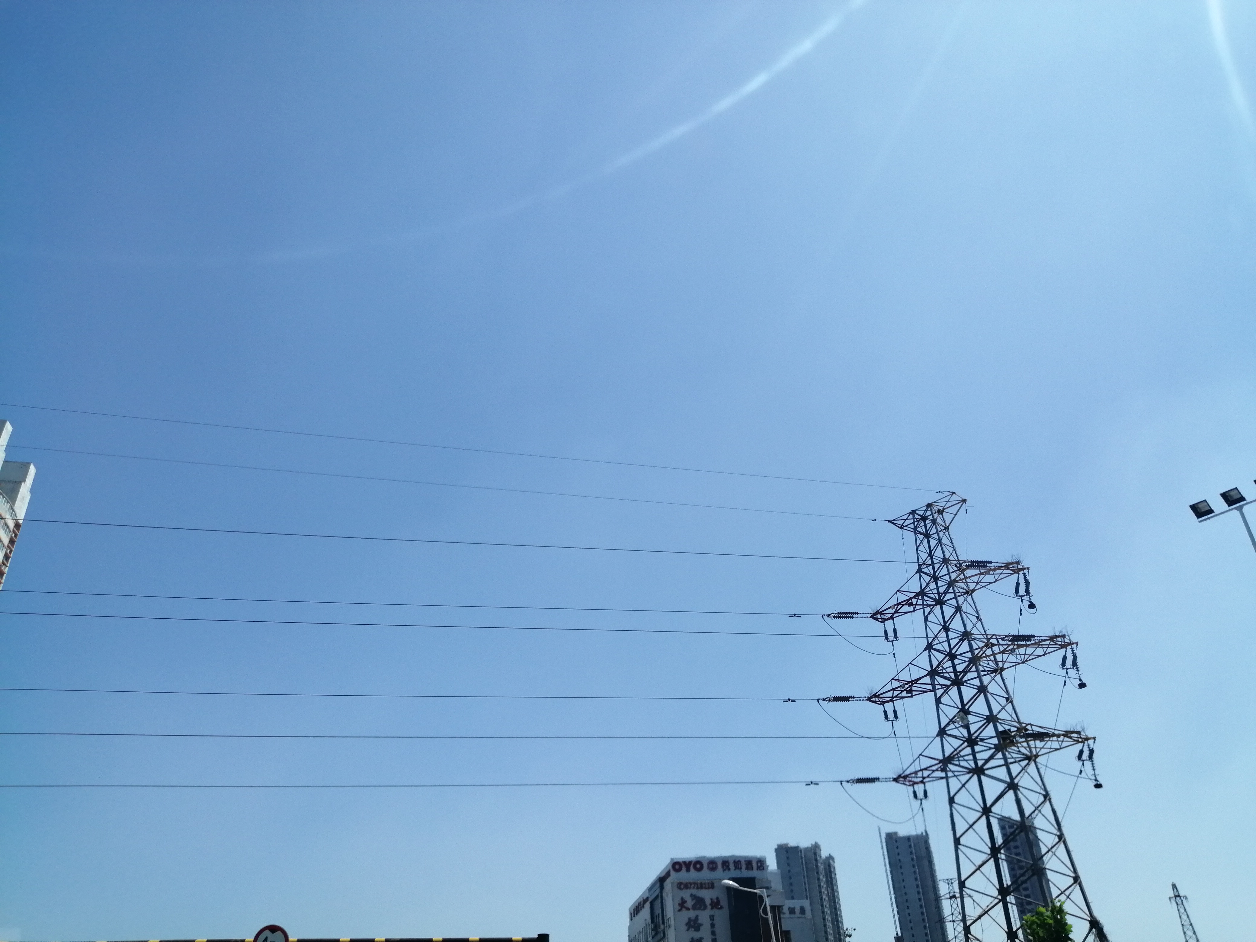 天气|今天仍是个“万里无云”天? 白天比较晒、做好护肤准备