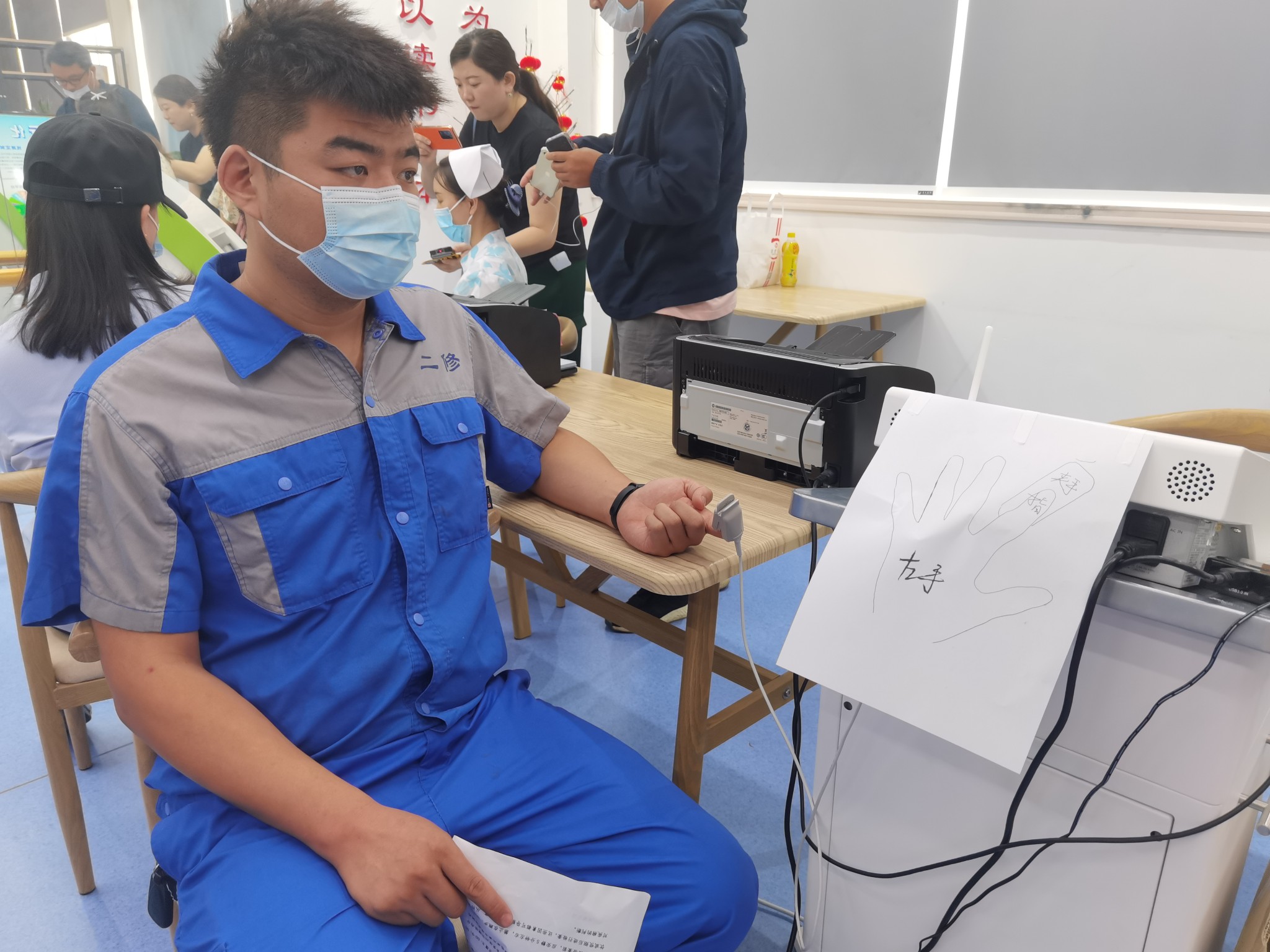 心理健康|郑州公交引进“精神压力分析仪”？加入车长体检项目