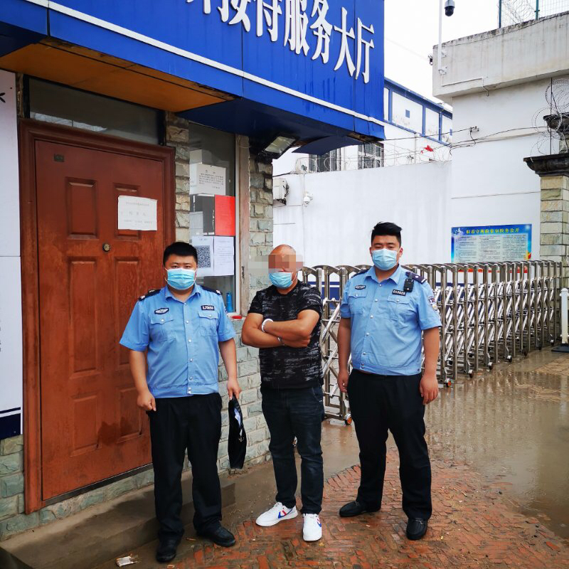 法制男子冒充军人和民警诈骗 14名受害人被骗近40万