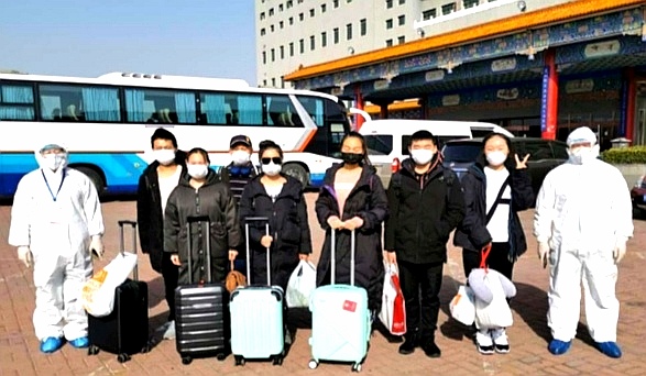 漯河@一个不能少！ 从美国回来的13名漯河杂技团演员安全回家