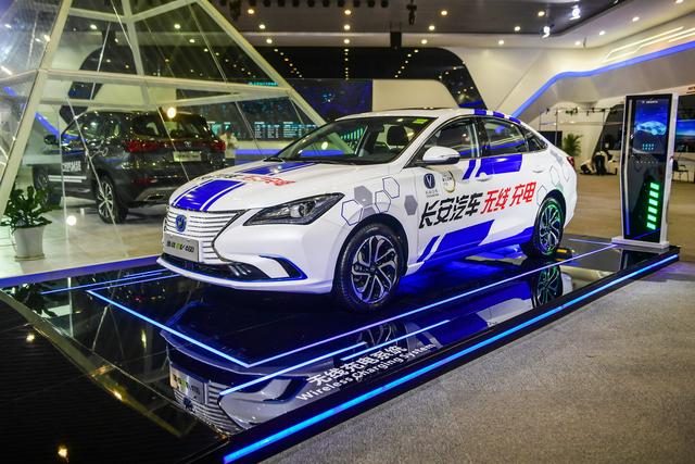 自動駕駛時代開啟 長安汽車創(chuàng)吉尼斯世界紀(jì)錄TM榮譽(yù)