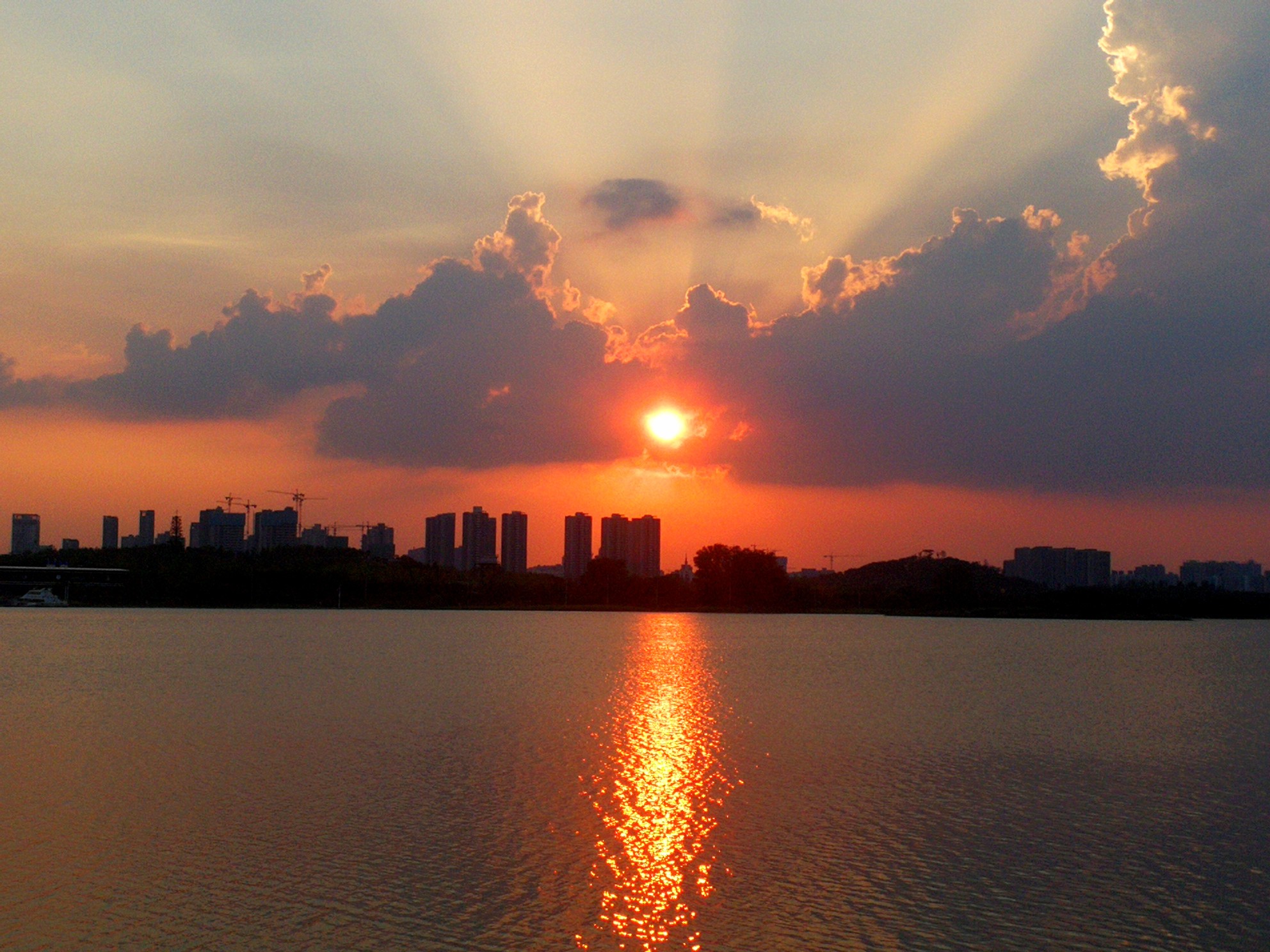 魅力郑州 美丽夜景 璀璨动人_河南新闻_新浪河南_新浪网_新浪河南_新浪网