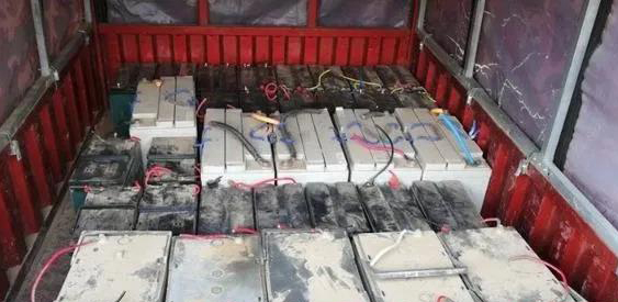 『电瓶』疫情当前，俩“口罩男”疯狂作案偷电瓶……被揪出来了！