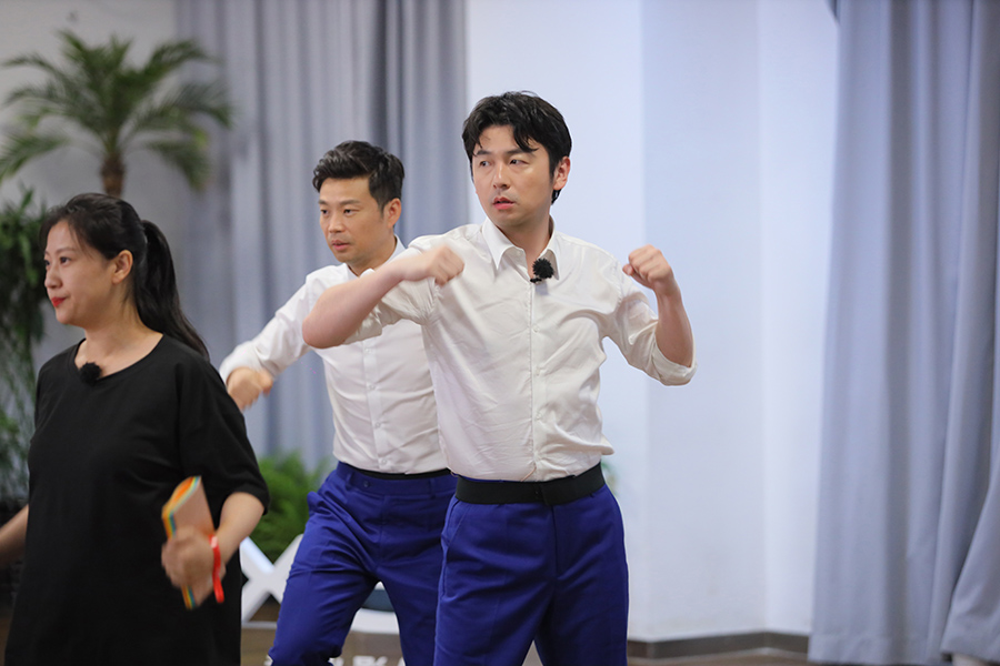 在6月7日晚即将播出的《极限挑战6》第五期节目中,雷佳音,郭京飞和