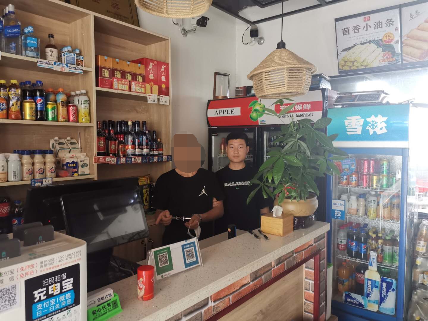 自行车|骑自行车去盗窃，这个盗贼终栽了！