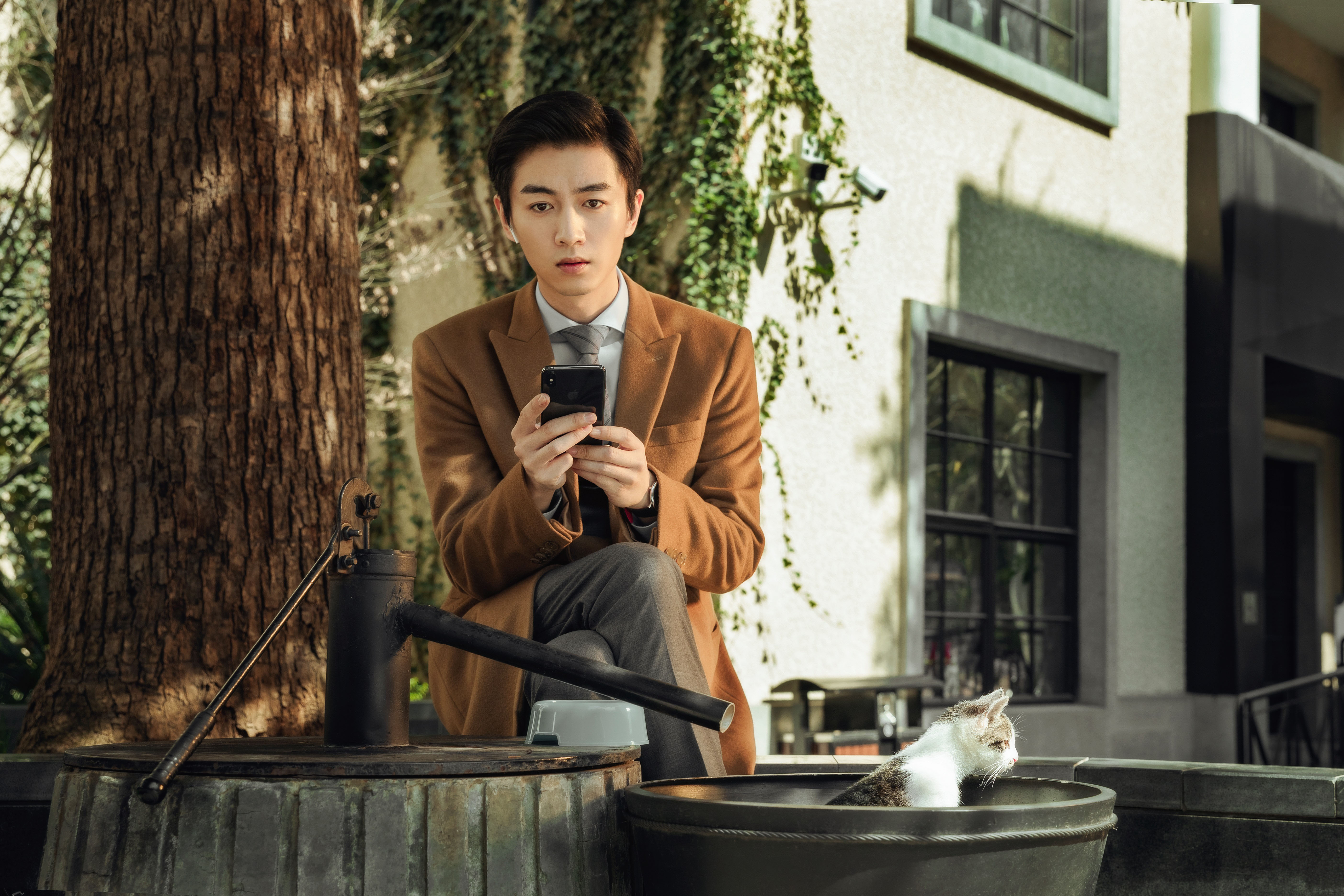 二少爷沈星移化身白衣超人实力演绎儿医行业现状