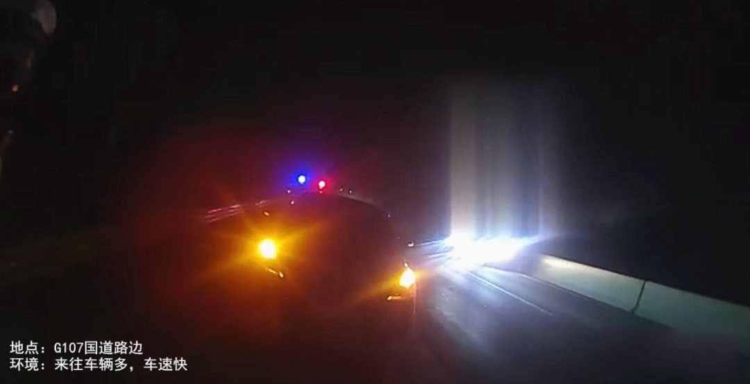 国道■国道内夫妻吵架上演“深夜追击” 将5岁孩子独留车内，结果……